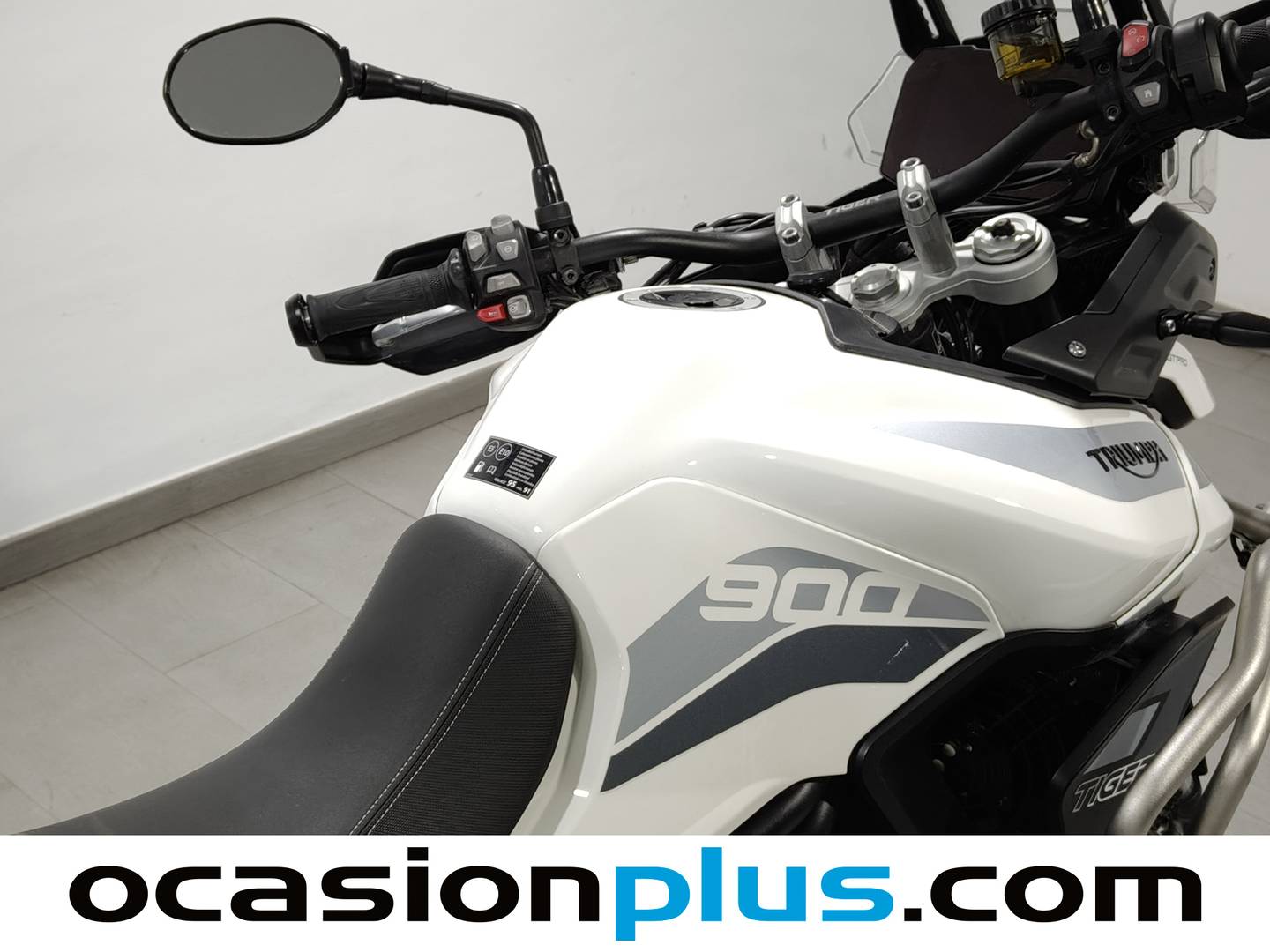 Foto Triumph Tiger 900 GT PRO Triumph Tiger 900 GT PRO (95 CV)