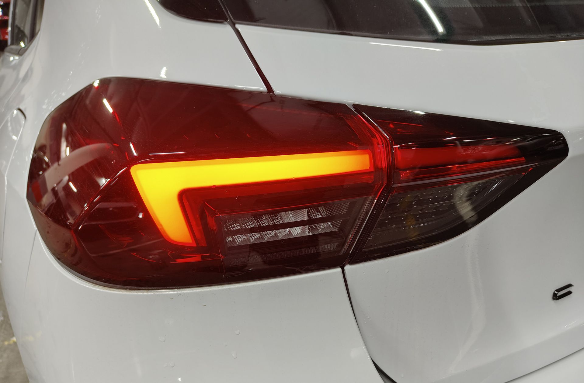 Opel Corsa 1.2 T XHL Hybrid GS eDC - foto 14