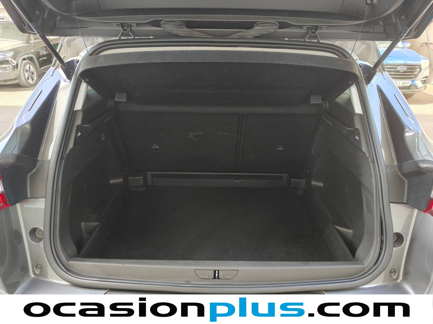 Fotos maletero Opel Grandland X Opel Grandland X 1.2 Turbo Selective (130 CV)