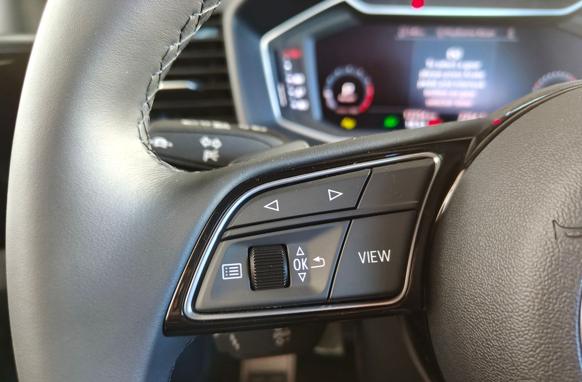 Audi A1 Sportback Adrenalin 35 TFSI S tronic Pack S-Line - foto 24