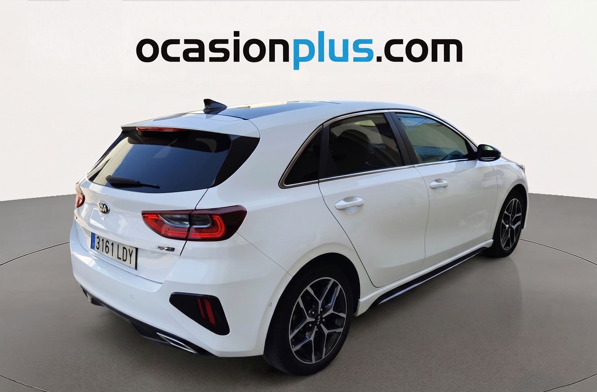 Kia Ceed 1.6 CRDi GT Line - foto 4