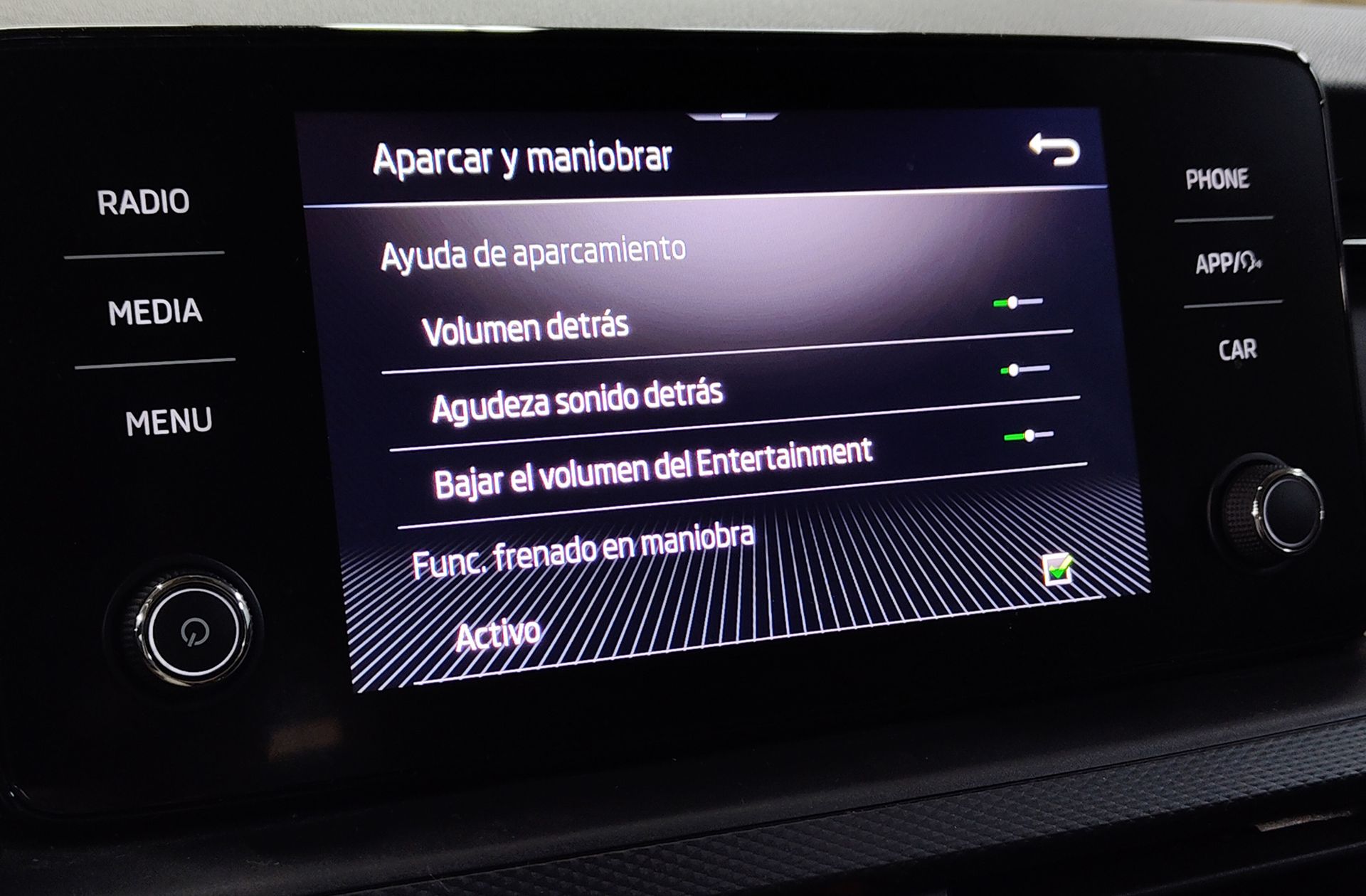Škoda Scala 1.5 TSI Ambition DSG - foto 9