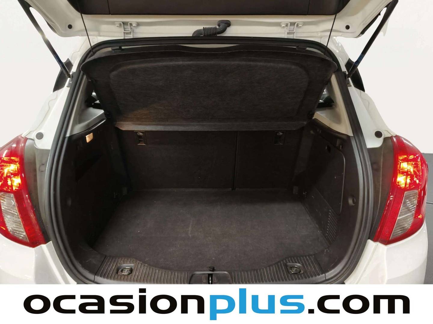 Fotos maletero Opel Mokka Opel Mokka 1.7 CDTi Excellence 4x2 Auto (130 CV)