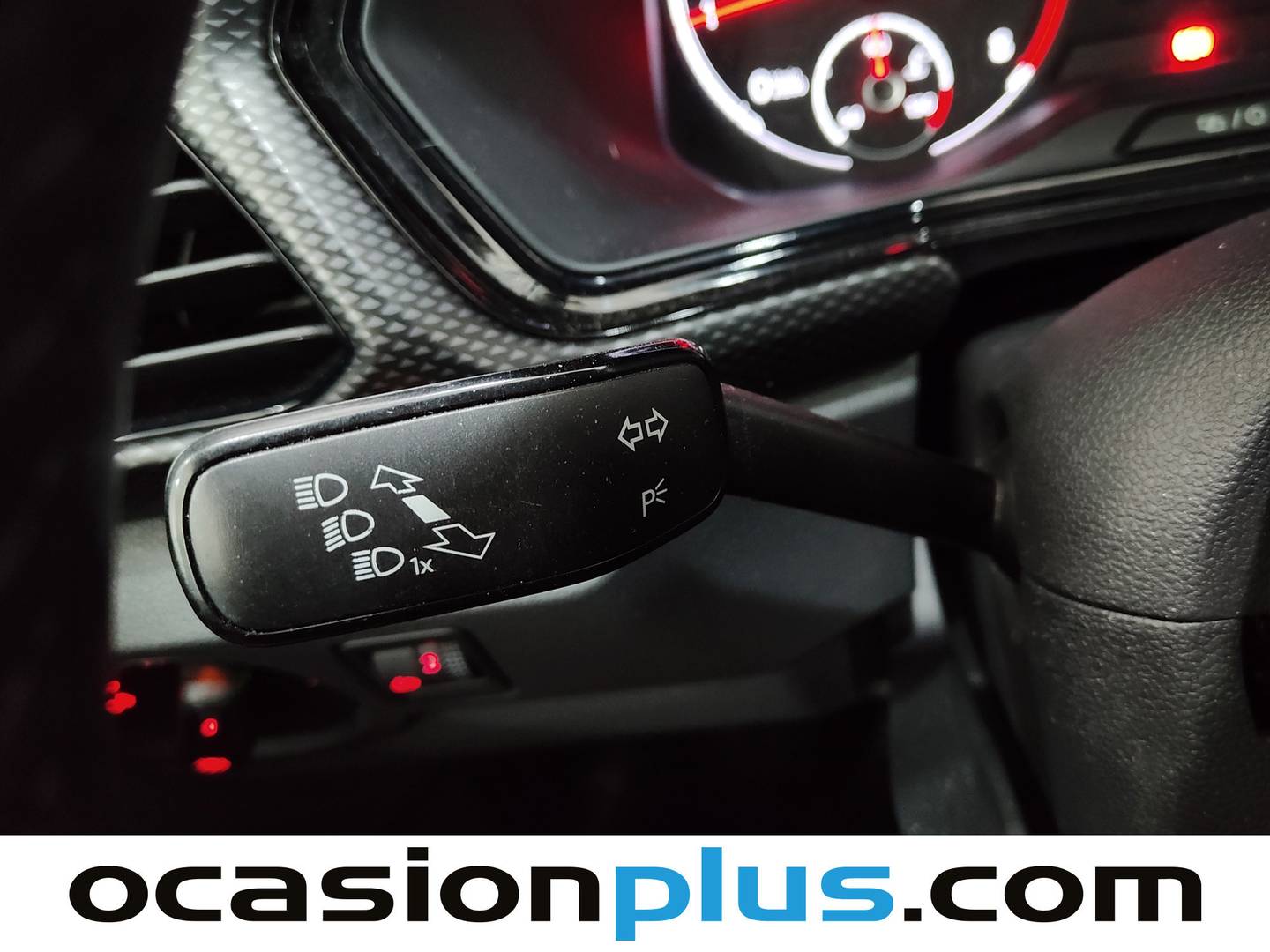 Foto Volkswagen T-Cross Volkswagen T-Cross Advance 1.0 TSI (95 CV)