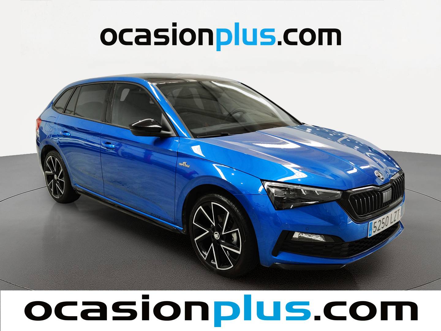 Foto delantera Skoda Scala Skoda Scala 1.5 TSI Montecarlo (150 CV) derecha