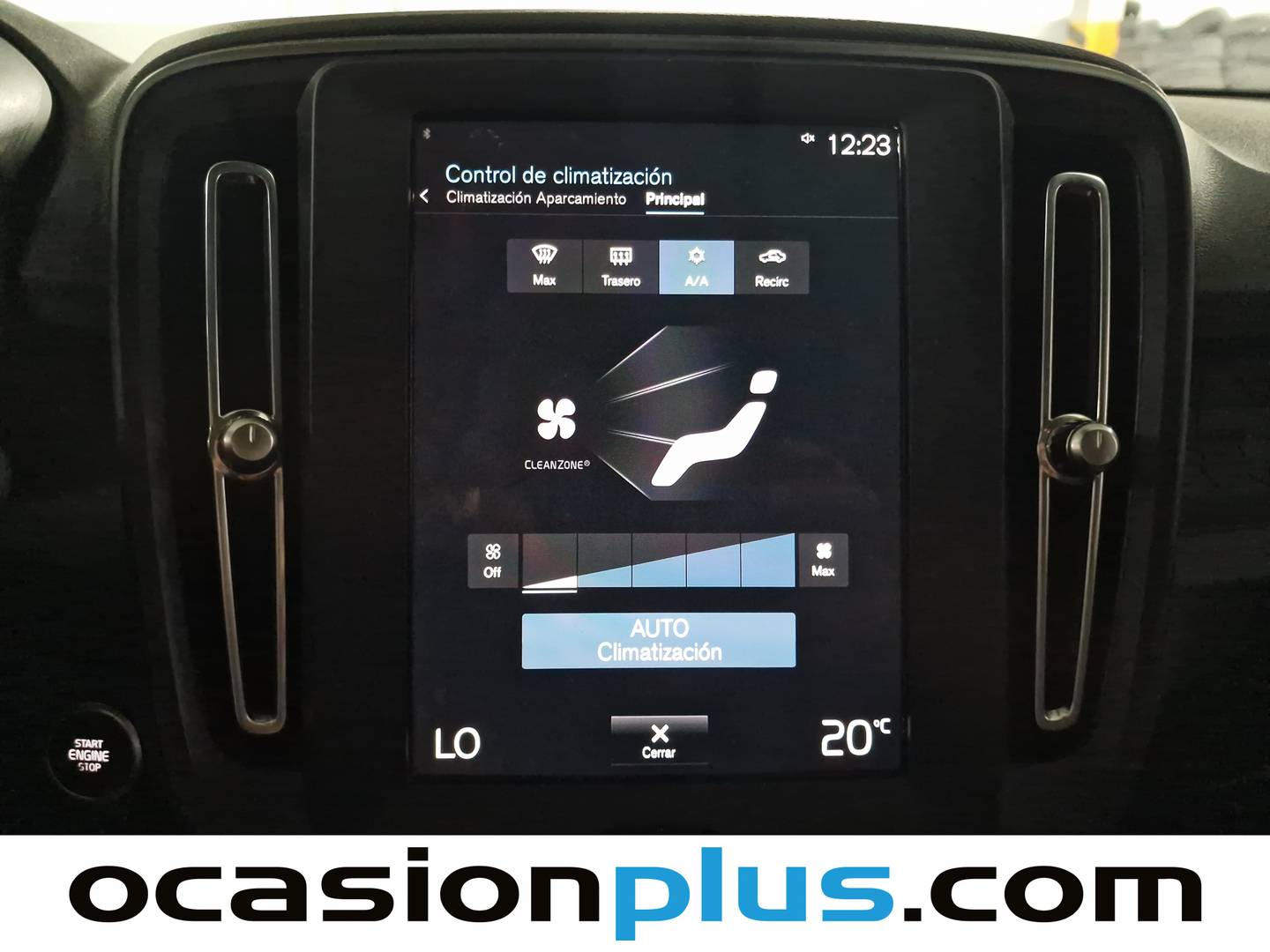Volvo XC40 Volvo XC40 T2 Momentum Core (129 CV) manual