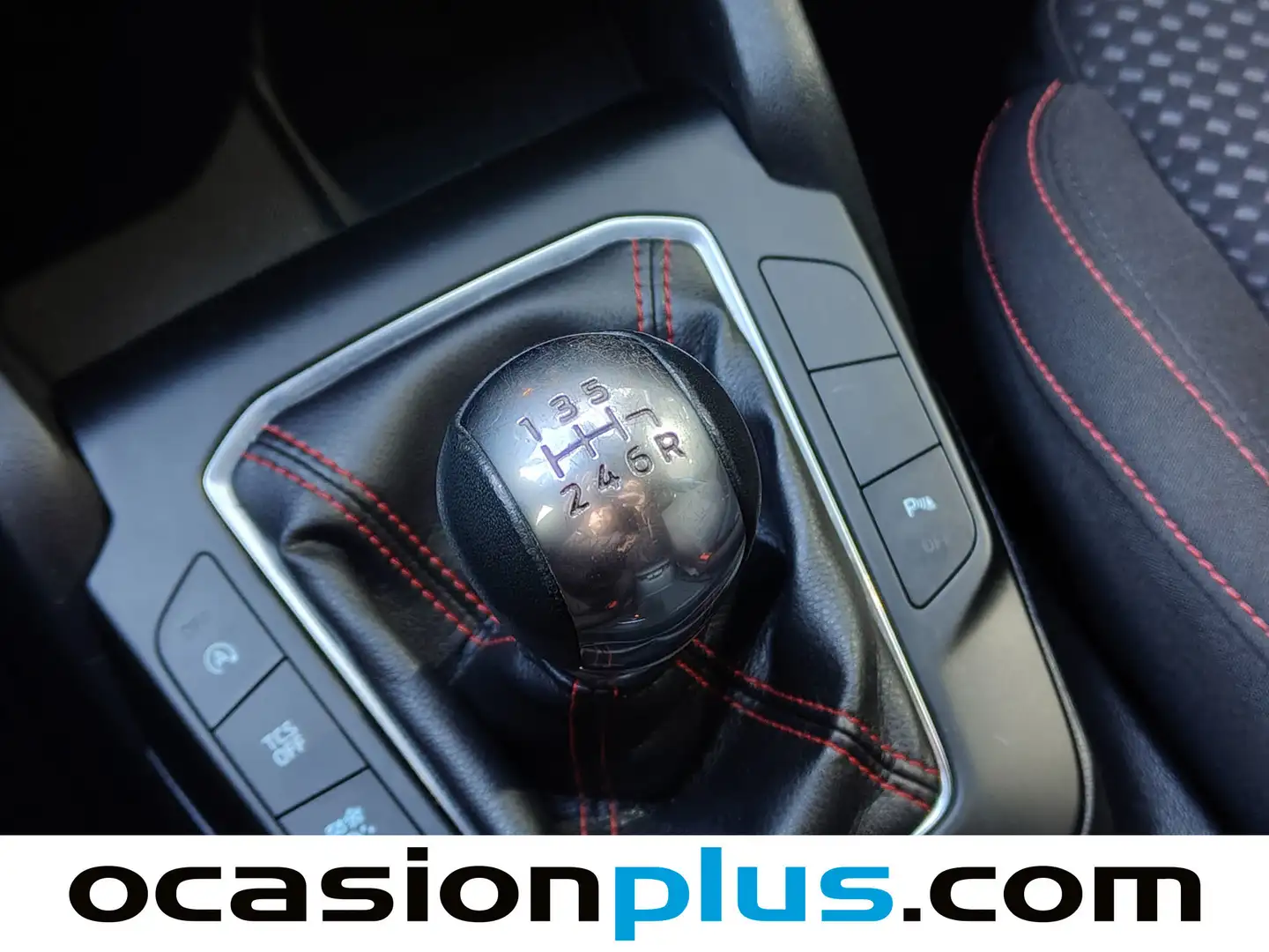 Foto Ford Focus Ford Focus 1.0 Ecoboost MHEV ST-Line (125 CV)