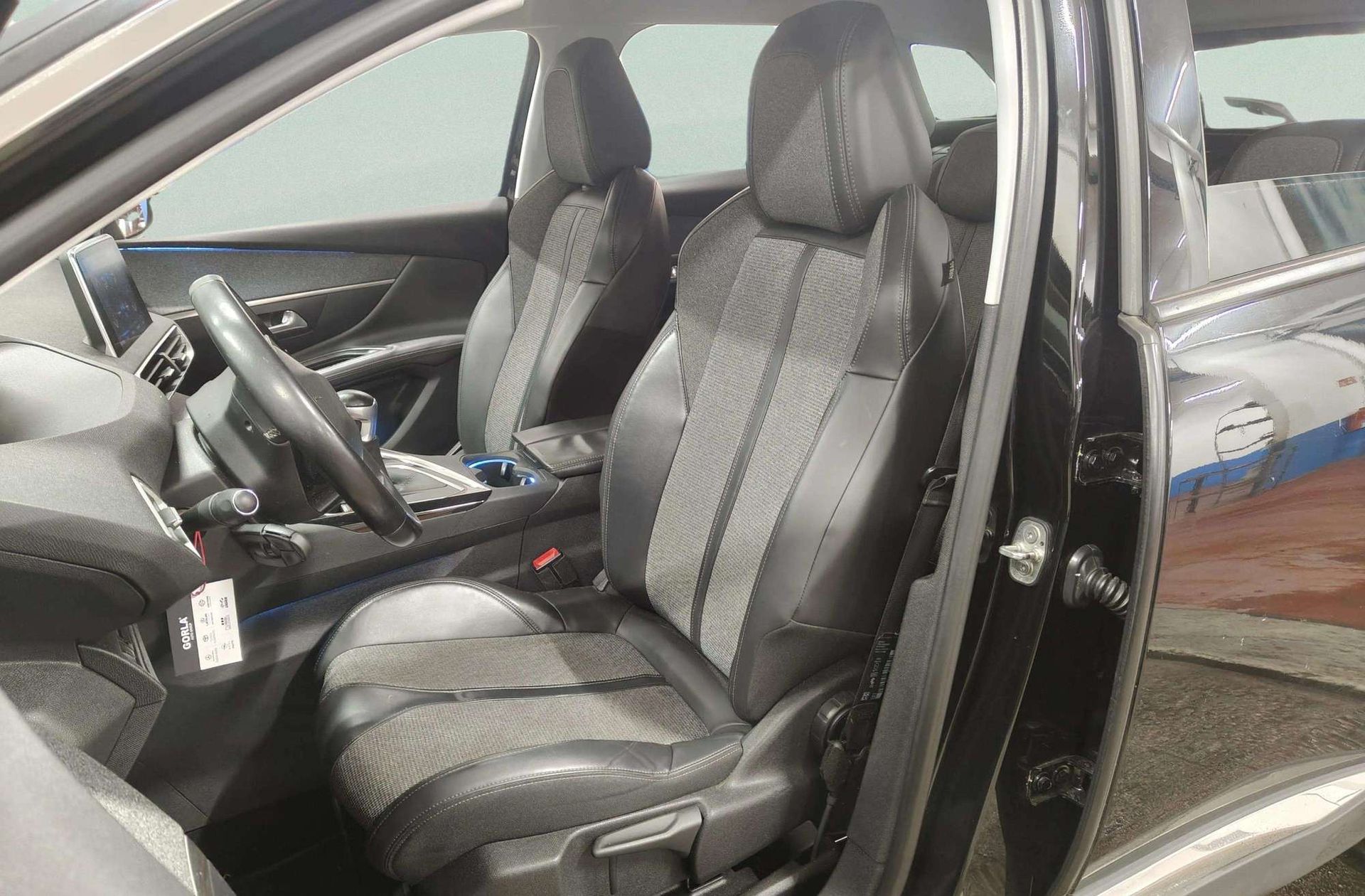 Peugeot 3008 PureTech 130 Allure - foto 11