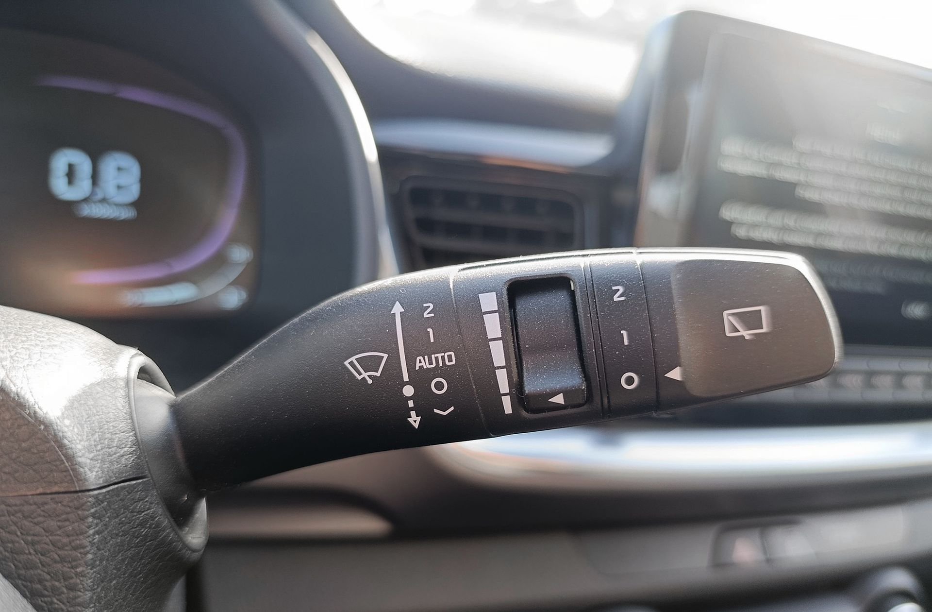Kia Stonic 1.0 T-GDi Drive DCT - foto 27
