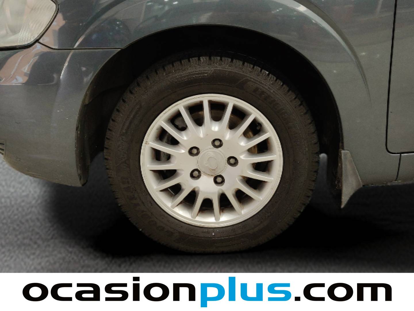 SsangYong Rodius SsangYong Rodius 270 Xdi Limited (165 CV) 7 Plazas 2011