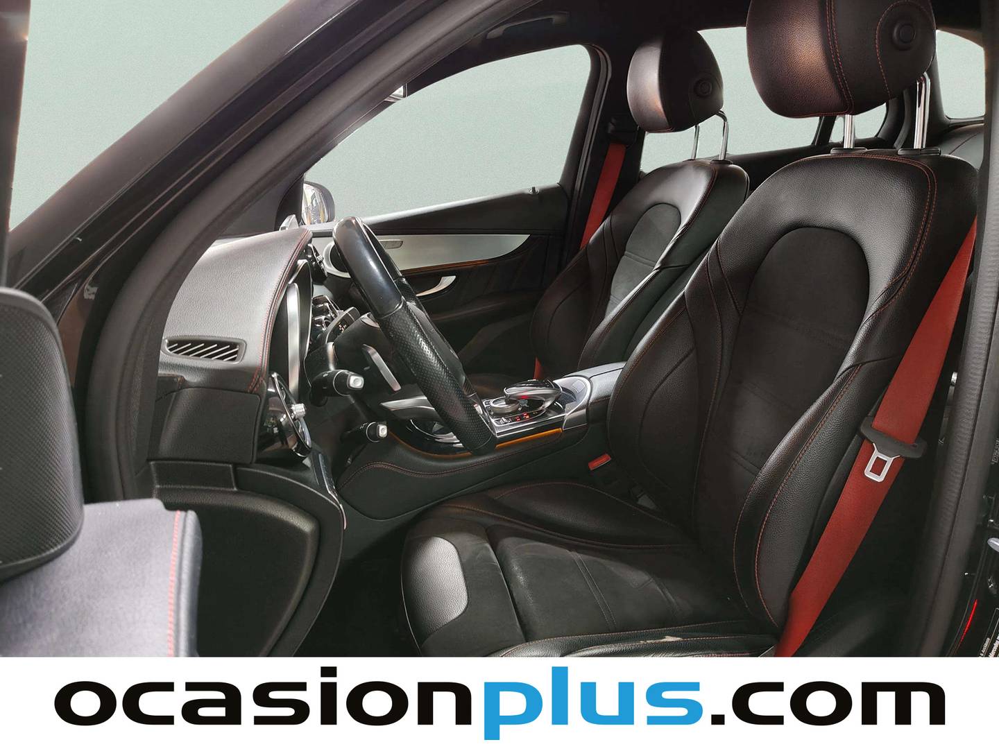 Foto asientos delanteros Mercedes Clase GLC Mercedes GLC 43 AMG 4MATIC (367 CV)