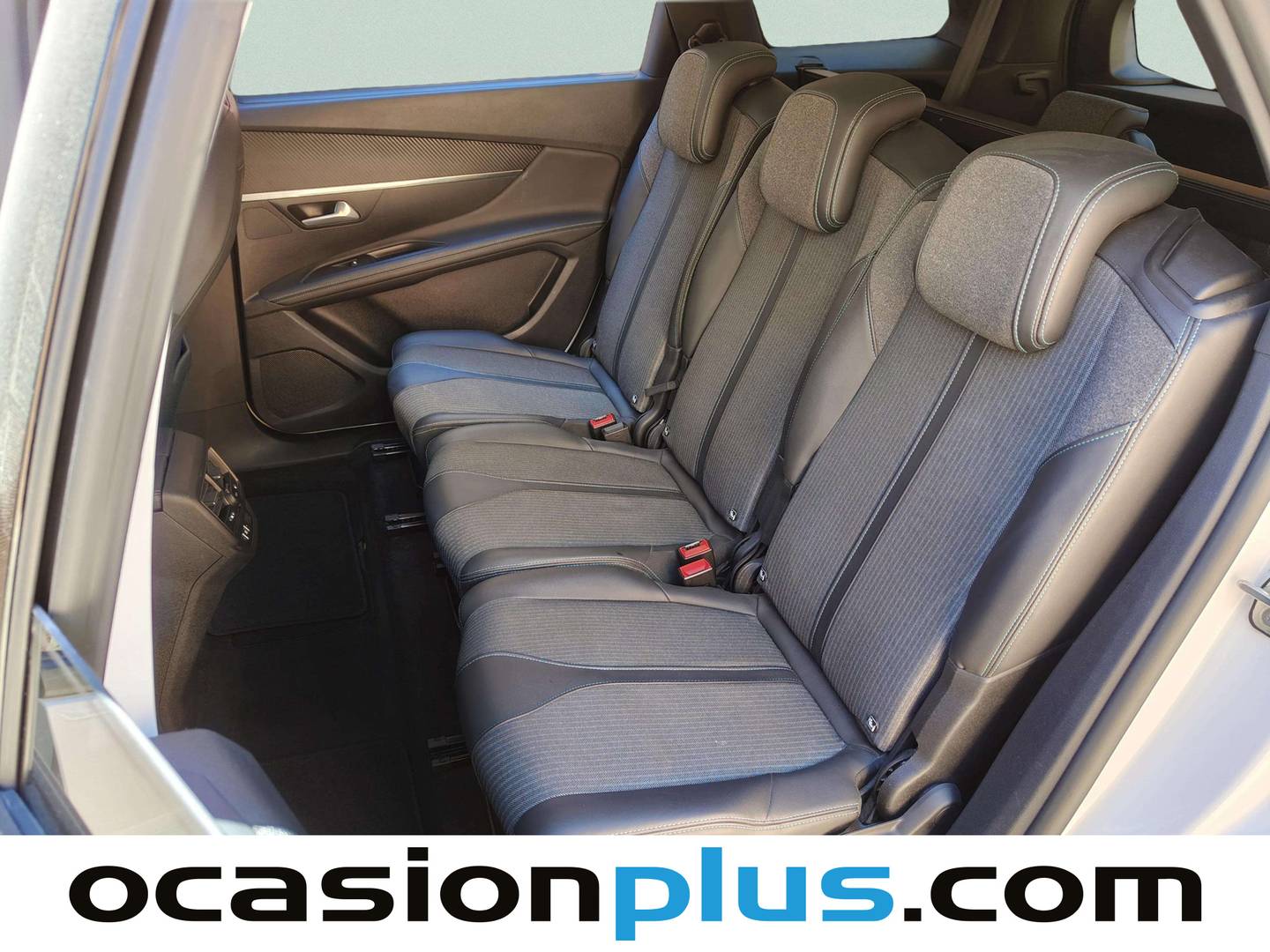 Foto asientos traseros Peugeot 5008 Peugeot 5008 BlueHDi 130 S&S Allure (130 CV)