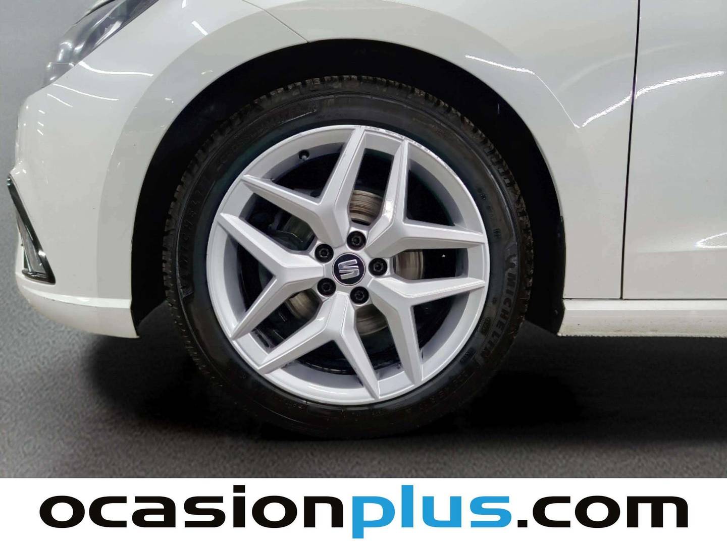 Acabados Seat Ibiza Seat Ibiza 1.0 EcoTSI S&S FR (115 CV)