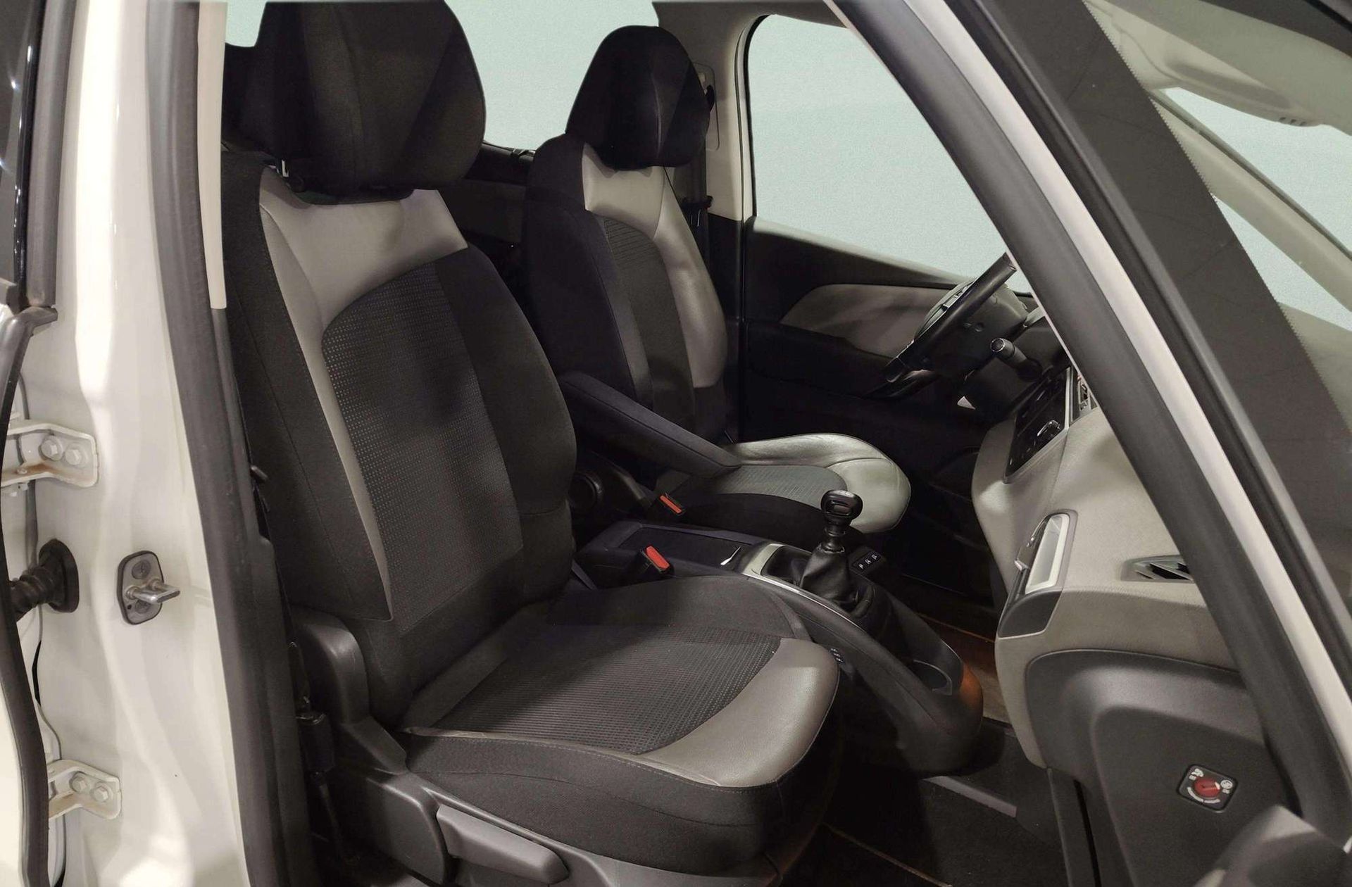 Citroën C4 Grand SpaceTourer PureTech 130 Shine 7 plazas - foto 22