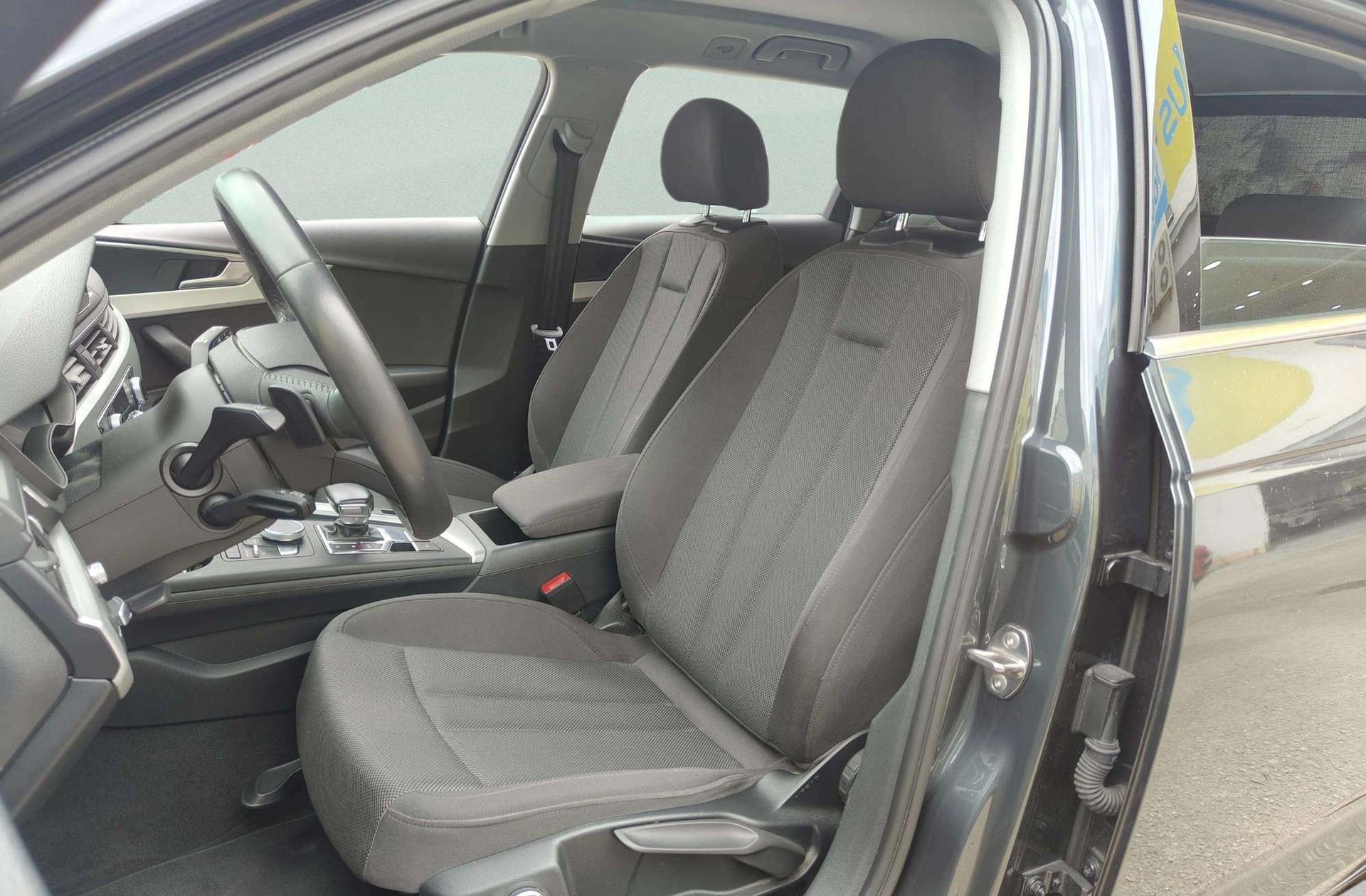 Audi A4 Avant Advanced 40 TDI S tronic - foto 11