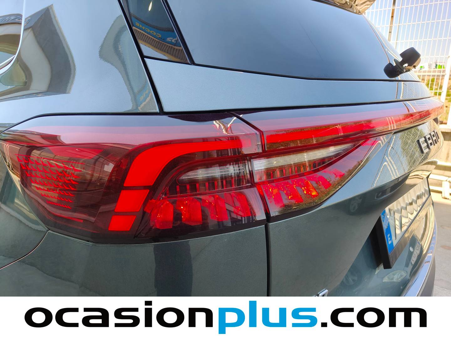Accesorios del EBRO S800 EBRO S800 1.6 TGDI Premium DCT (147 CV)