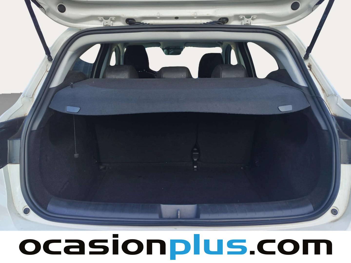 Foto asientos delanteros Fiat Tipo Fiat Tipo 1.5 Hybrid Cross DCT (130 CV)
