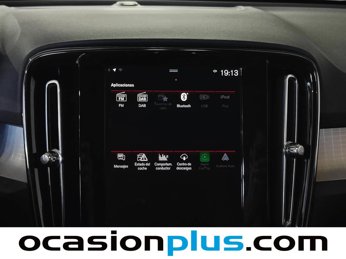 Equipamiento del Volvo XC40 Volvo XC40 T3 Business Plus (163 CV)