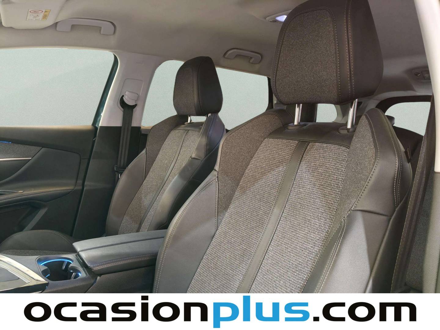 Equipamiento del Peugeot 5008 Peugeot 5008 PureTech 130 S&S Allure (130 CV) 7 PLAZAS