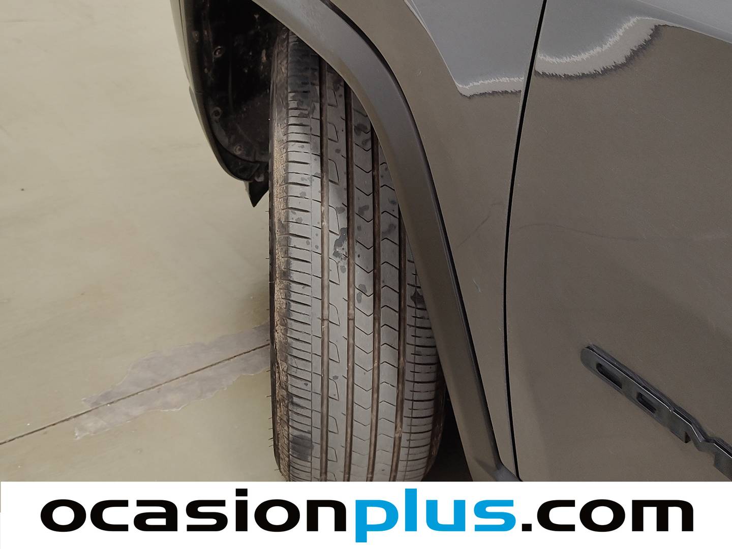 Foto Jeep Compass Jeep Compass 1.3 Gse Night Eagle FWD MT (130 CV)