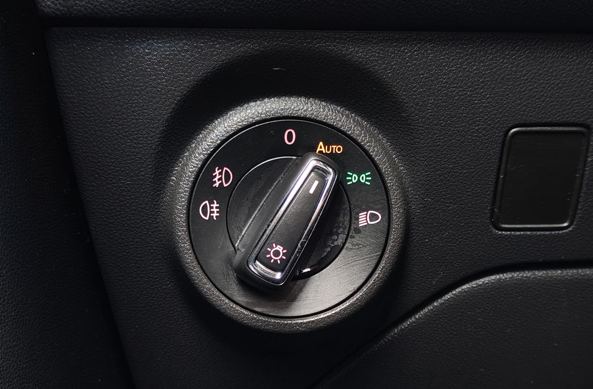 SEAT León ST 2.0 TDI FR - foto 28