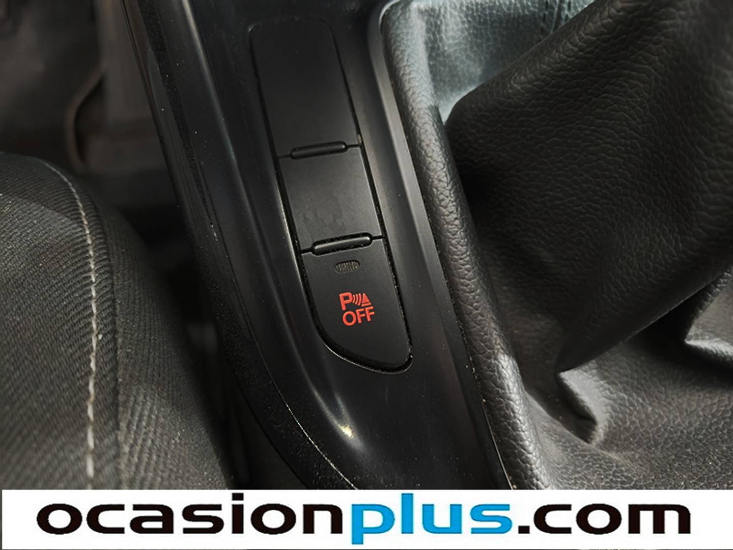 Foto KIA Carens Kia Carens 1.6 GDi Drive (135 CV)