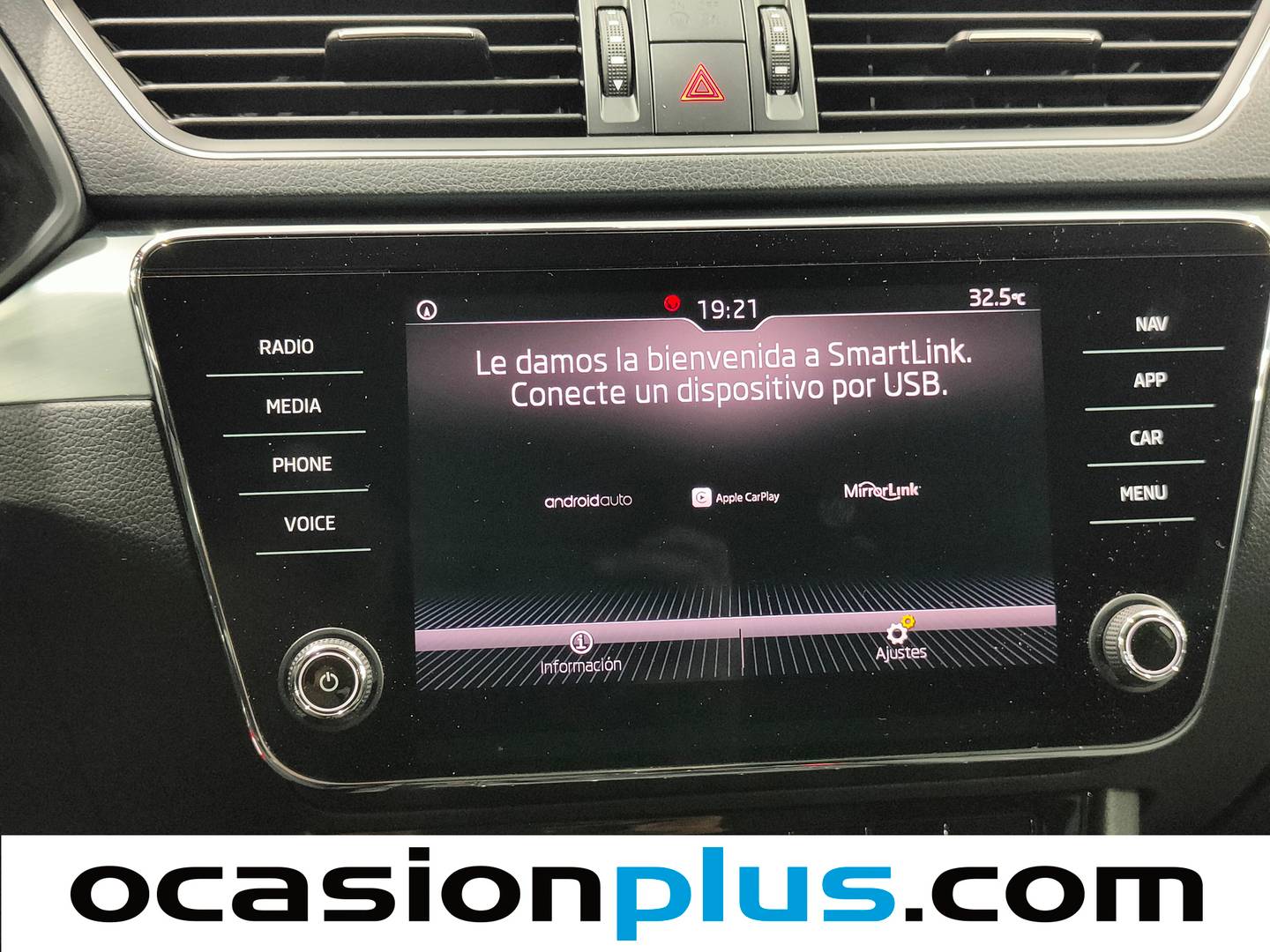Equipamiento del Skoda Superb Skoda Superb 1.4 TSI Ambition (150 CV)