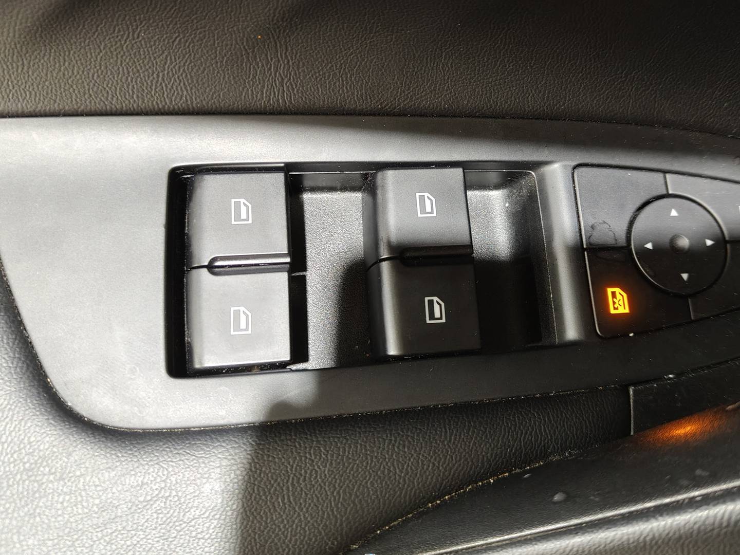 MG HS MG HS 1.5T Comfort DCT (170 CV) gasolina