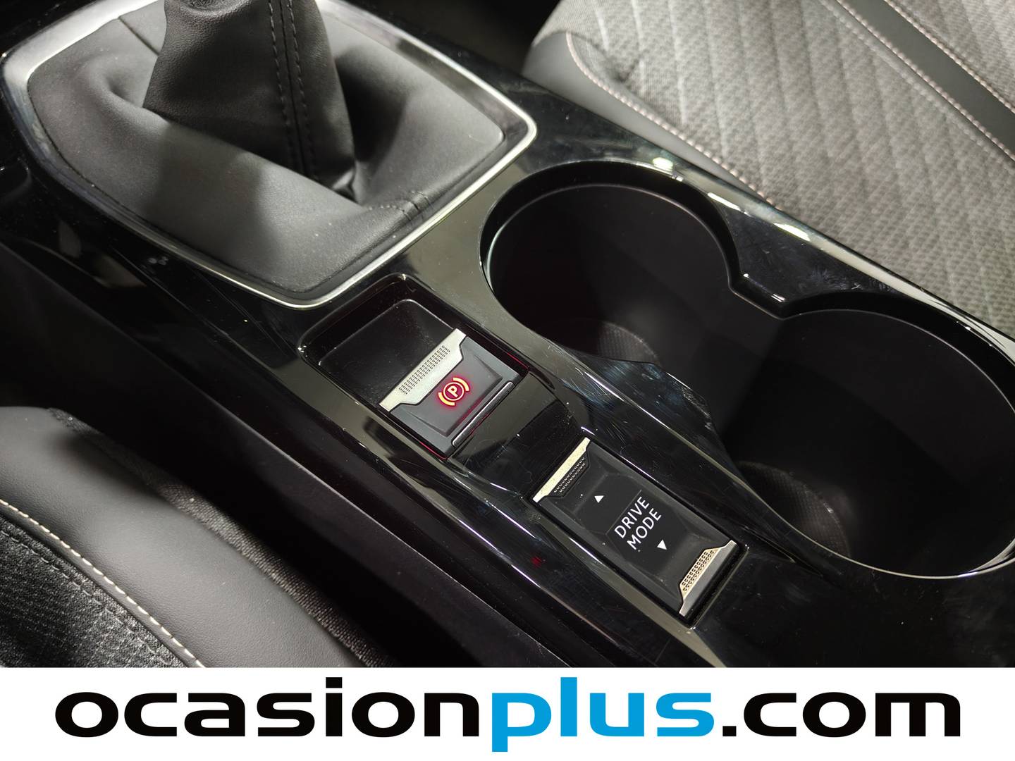 Foto Peugeot 208 Peugeot 208 PureTech 100 Allure  (100 CV)