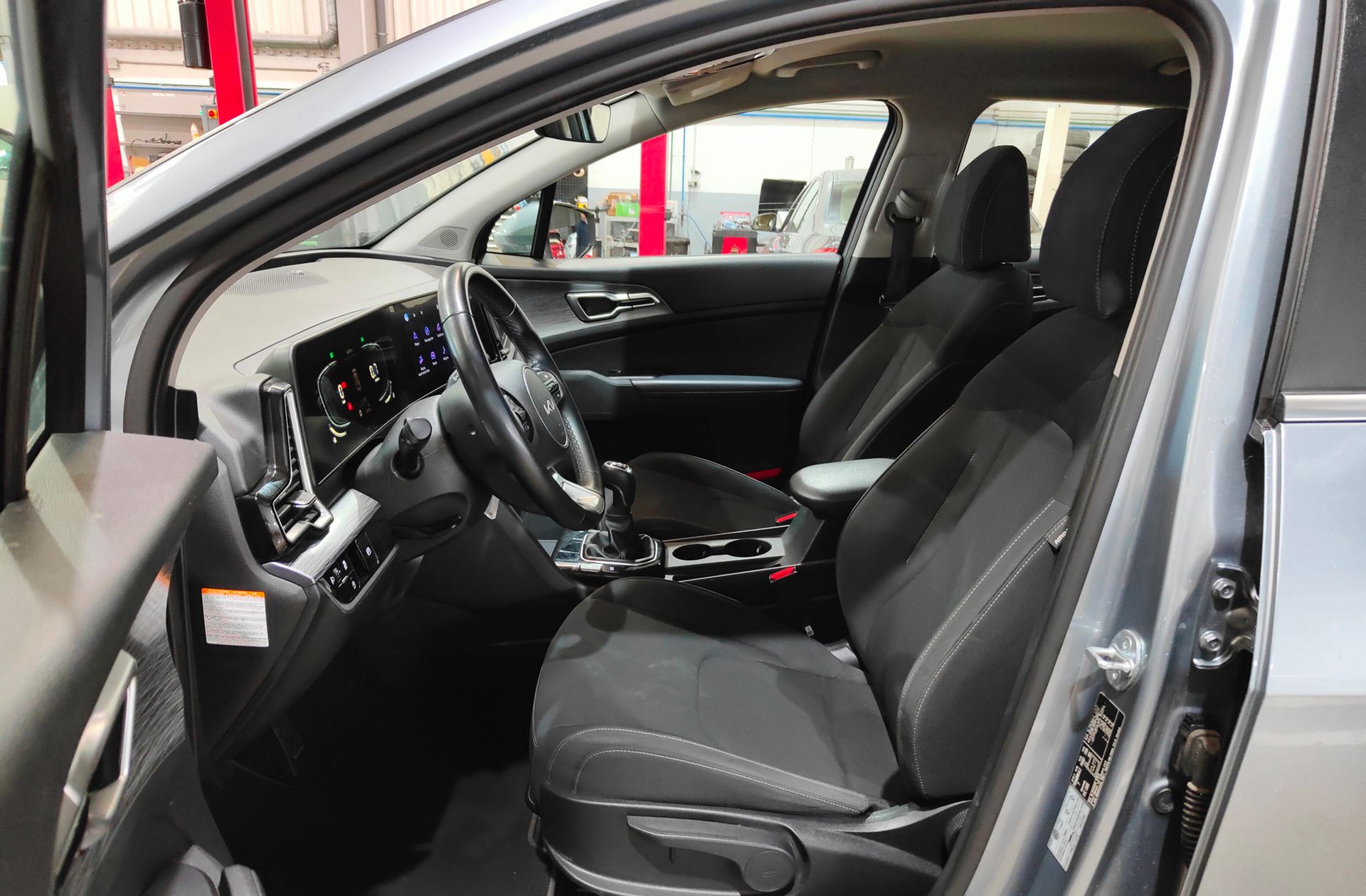 Kia Sportage 1.6 CRDi MHEV Business 4x2 - foto 11