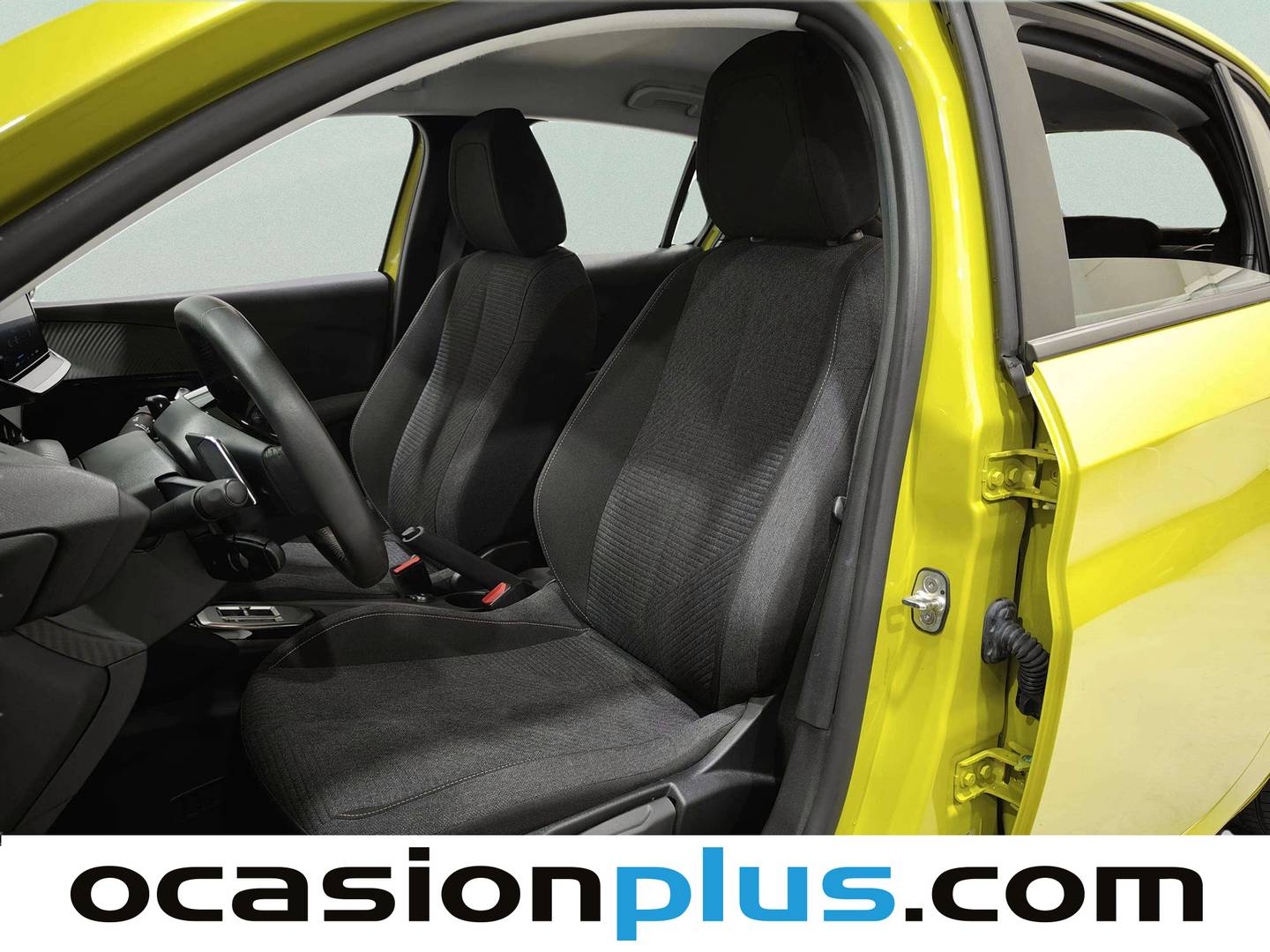 Foto asientos delanteros Peugeot 208 Peugeot 208 Style Hybrid 110 eDCS6 (110 CV)