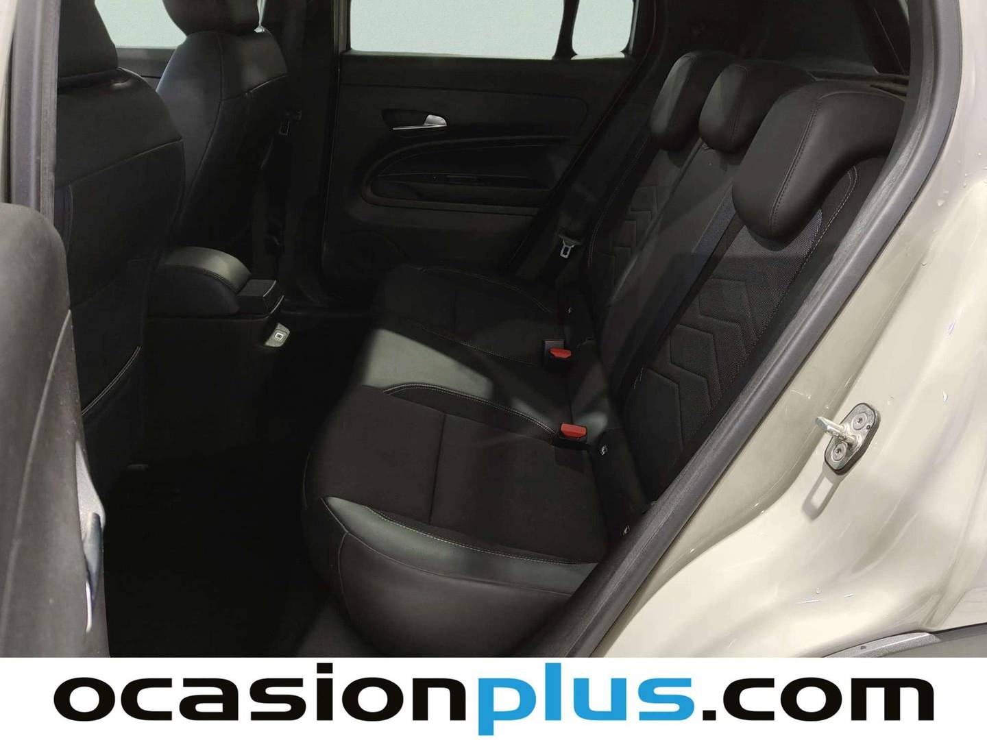 Foto Jeep Avenger Jeep Avenger 1.2 G Altitude (100 CV)