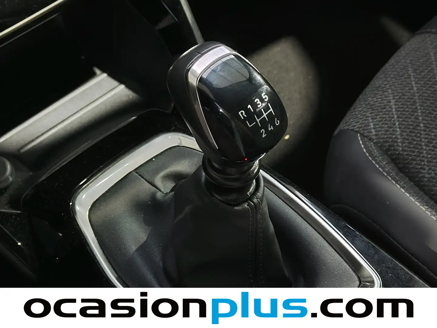 Foto Peugeot 2008 Peugeot 2008 PureTech 100 S&S Allure (100 CV)