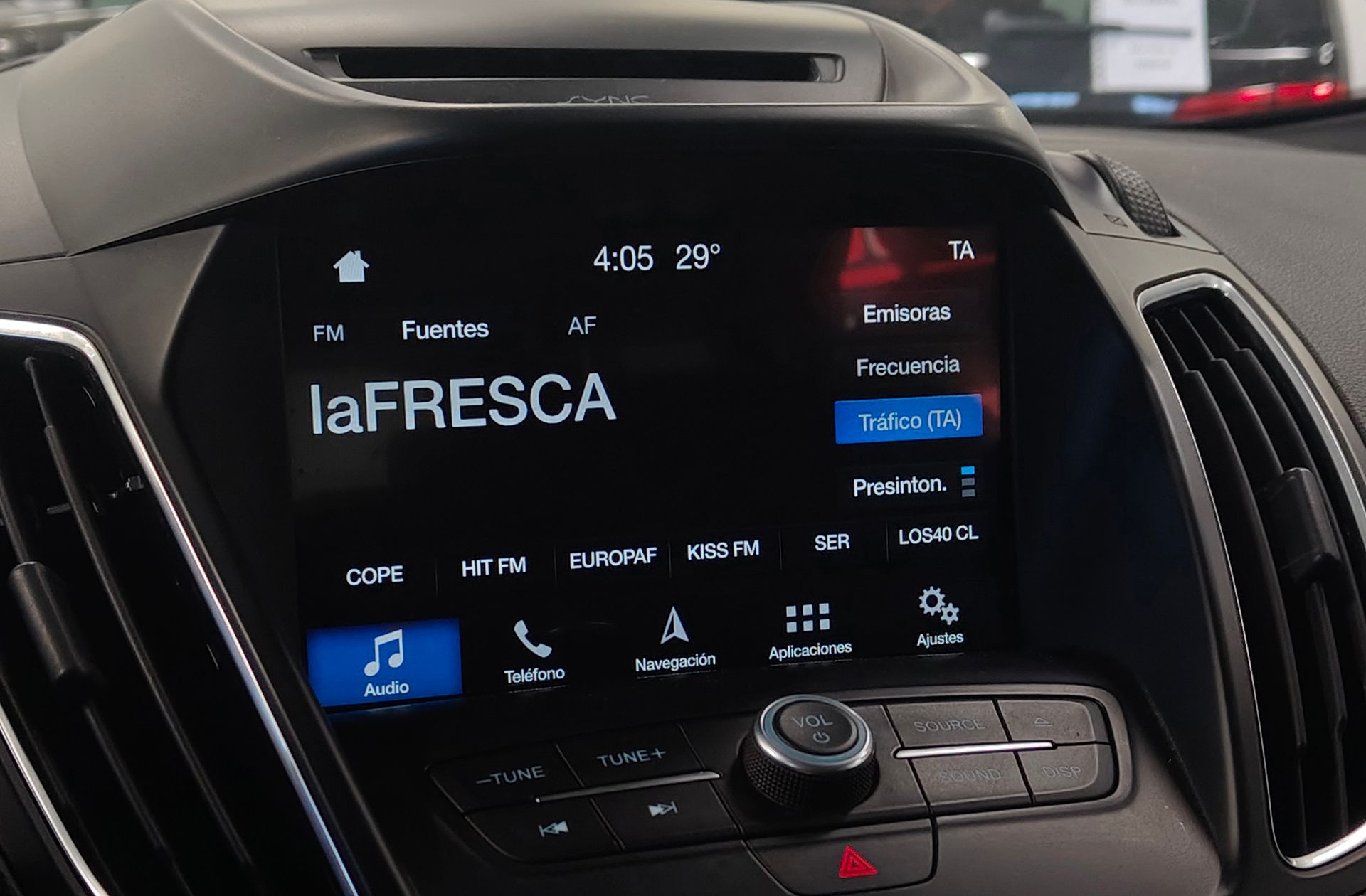 Ford C-Max 1.0 EcoBoost Titanium - foto 30