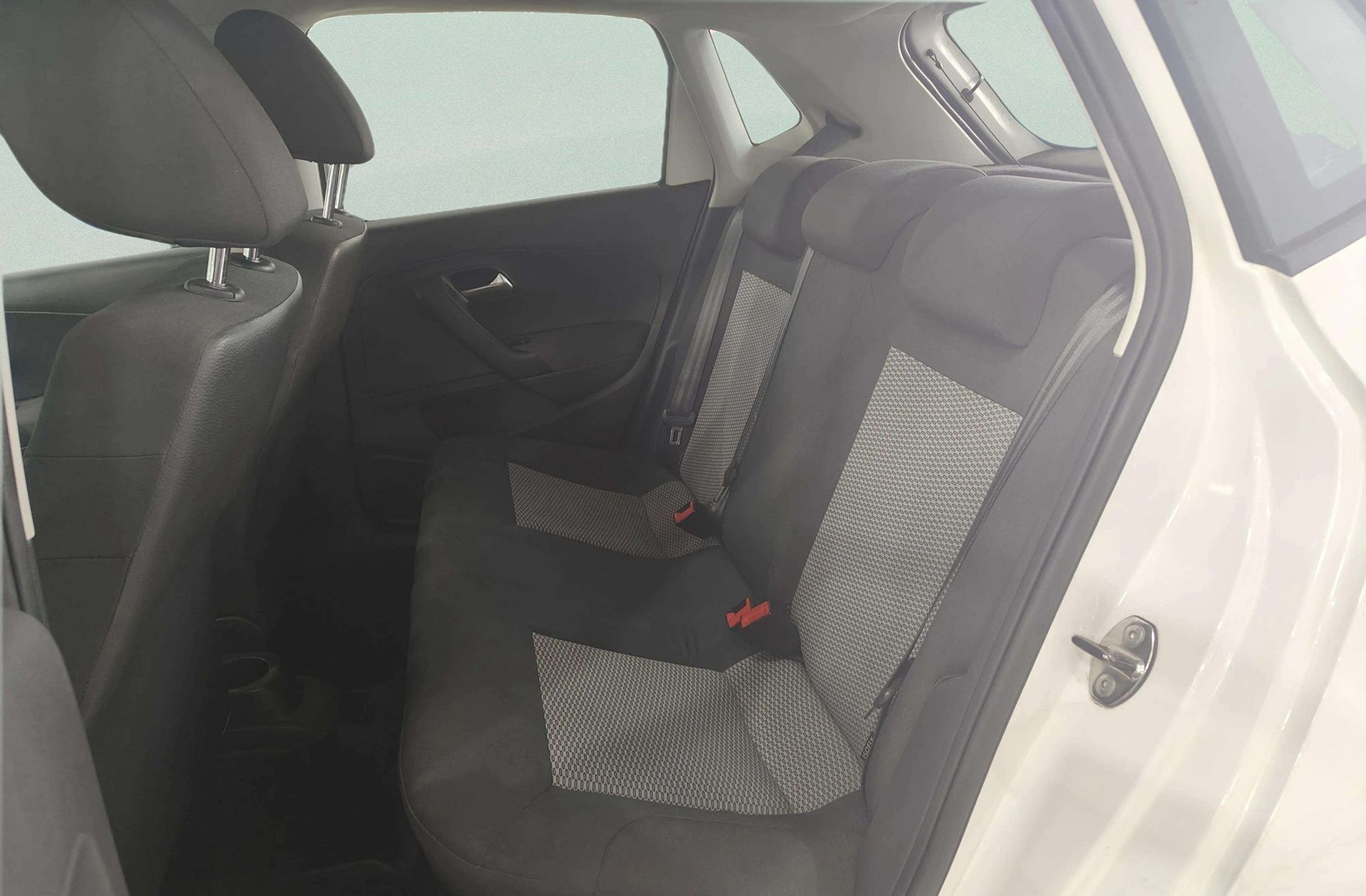 Volkswagen Polo Advance 1.2 TSI - foto 9