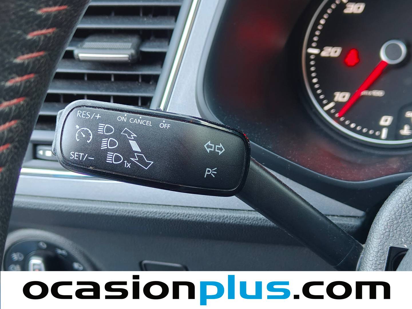 Seat León SEAT León 2.0 TDI S&S FR DSG (150 CV) seminuevo