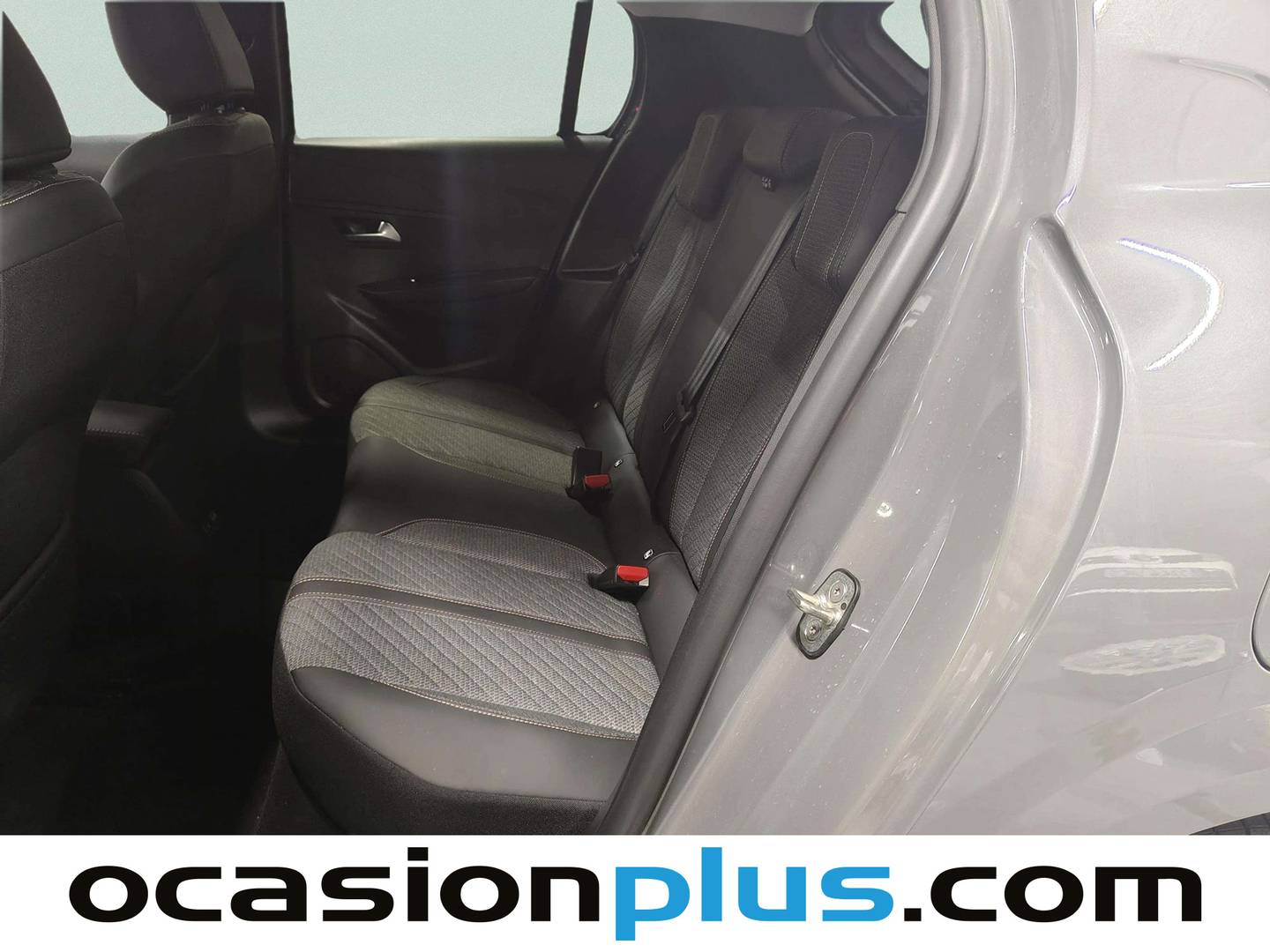 Foto asientos traseros Peugeot 208 Peugeot 208 PureTech 100 Allure (100 CV)