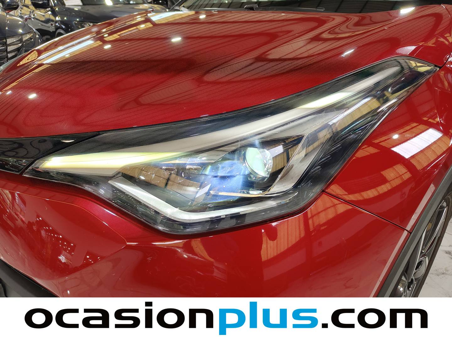 Acabados Toyota C-HR Toyota C-HR 1.8 125H Advance (122 CV)