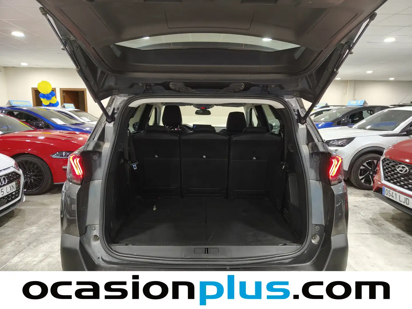 Foto Peugeot 5008 Peugeot 5008 BlueHDI 130 S&S Allure Pack EAT8 (130 CV) 7 PLAZAS