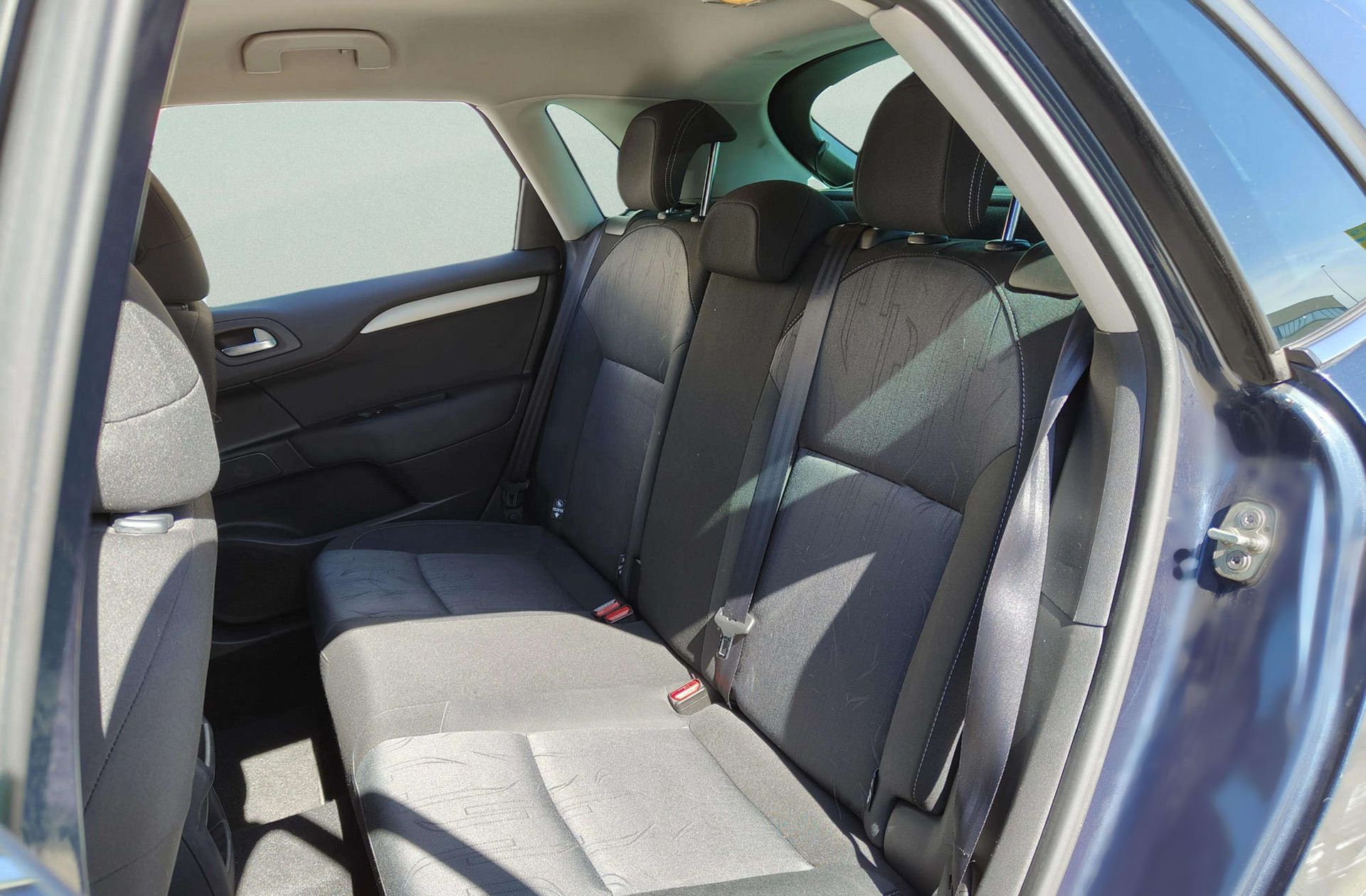 Citroën C4 1.6 e-HDi Collection - foto 11