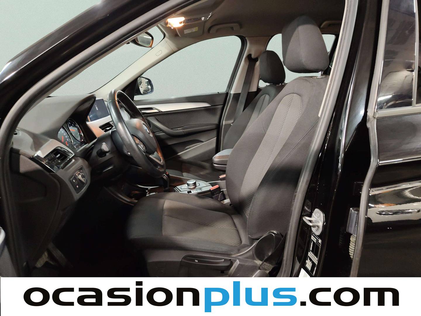 Foto asientos delanteros BMW X1 BMW X1 sDrive18d (150 CV)