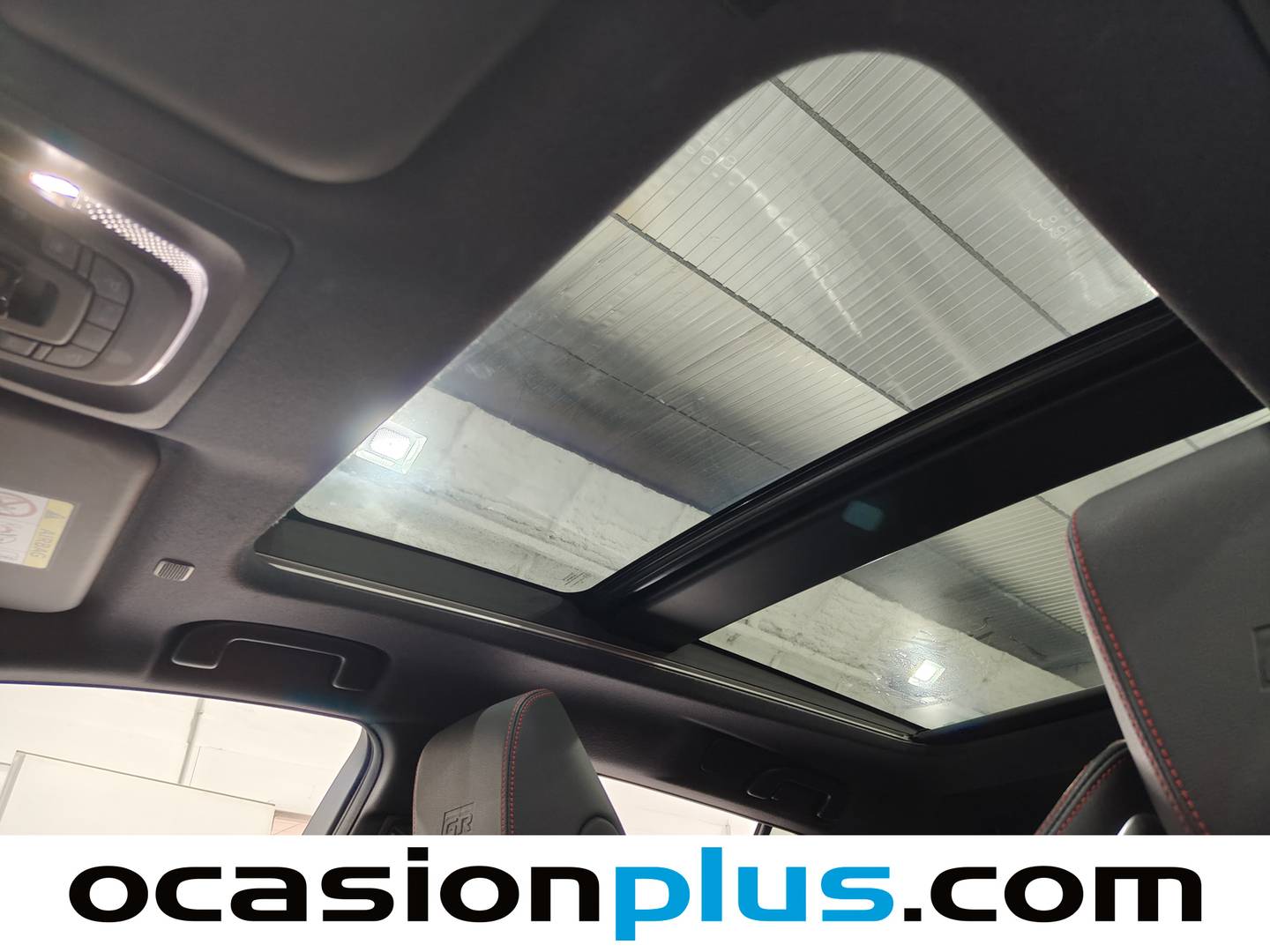 Foto Toyota Corolla Toyota Corolla 200H Touring Sports GR-Sport (196 CV)