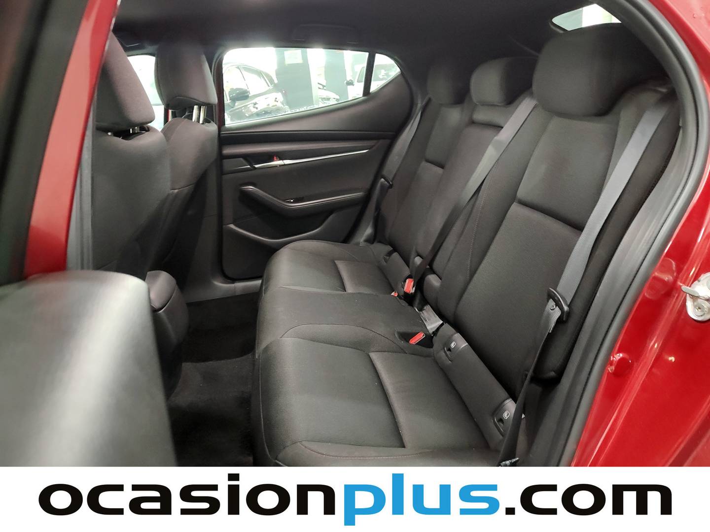 Foto asientos traseros Mazda Mazda3 Mazda Mazda 3 2.0 Skyactiv-G Evolution (122 CV)