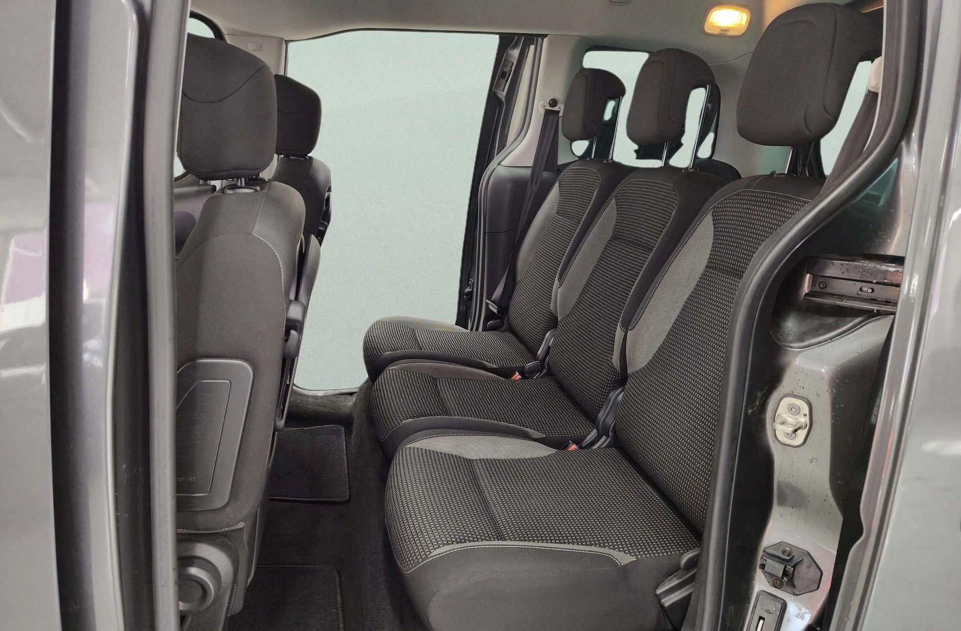 Peugeot Partner Tepee Combi 1.2 PureTech Outdoor - foto 12