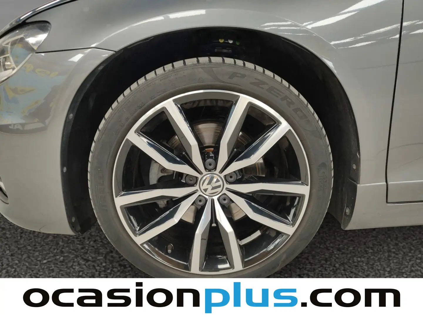 Foto Volkswagen Scirocco Volkswagen Scirocco Typhoon by R-Line 2.0 TSI BMT (180 CV)