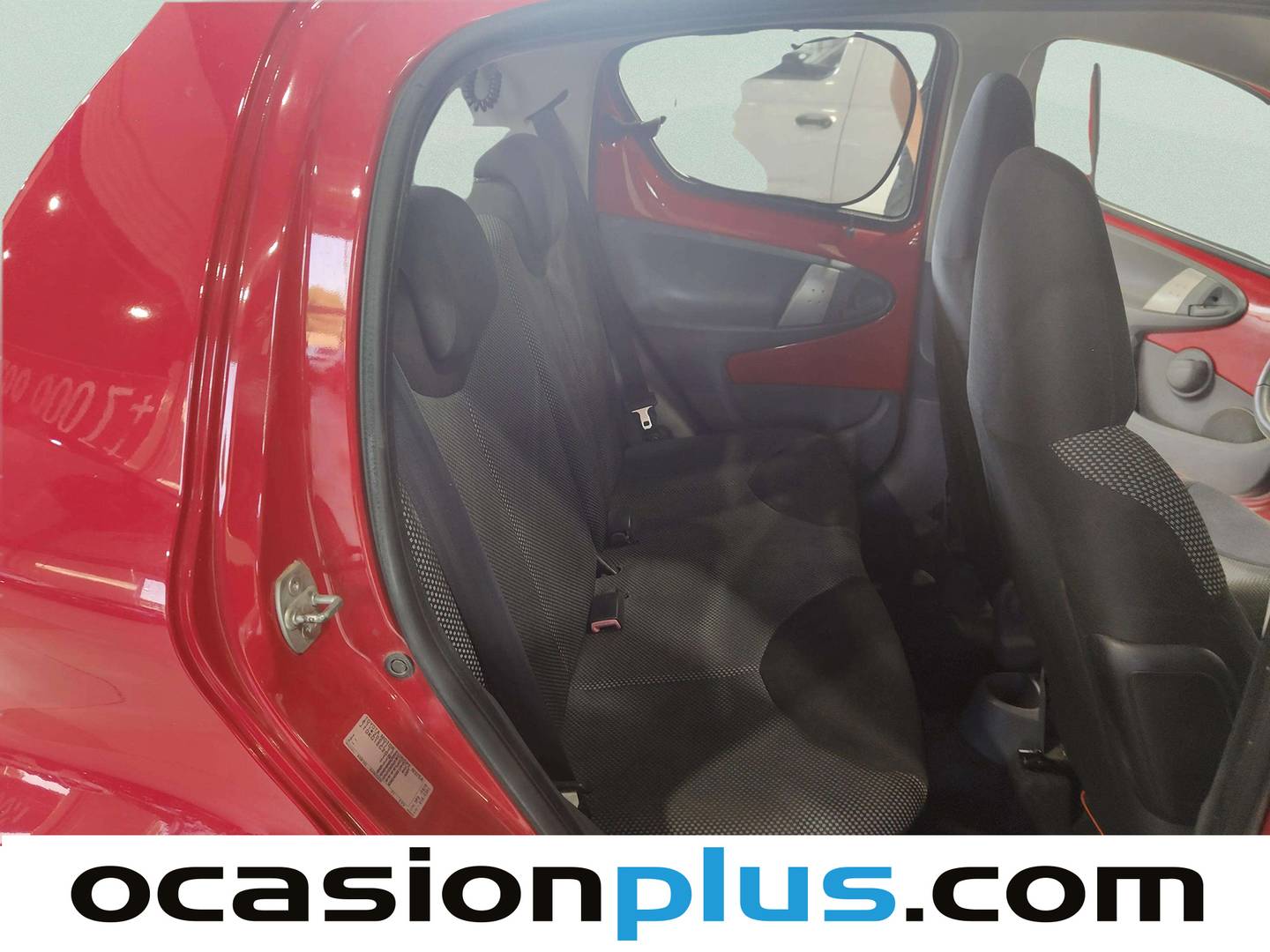 Toyota Aygo Toyota Aygo 1.0 VVT-i Connect (68 CV) seminuevo