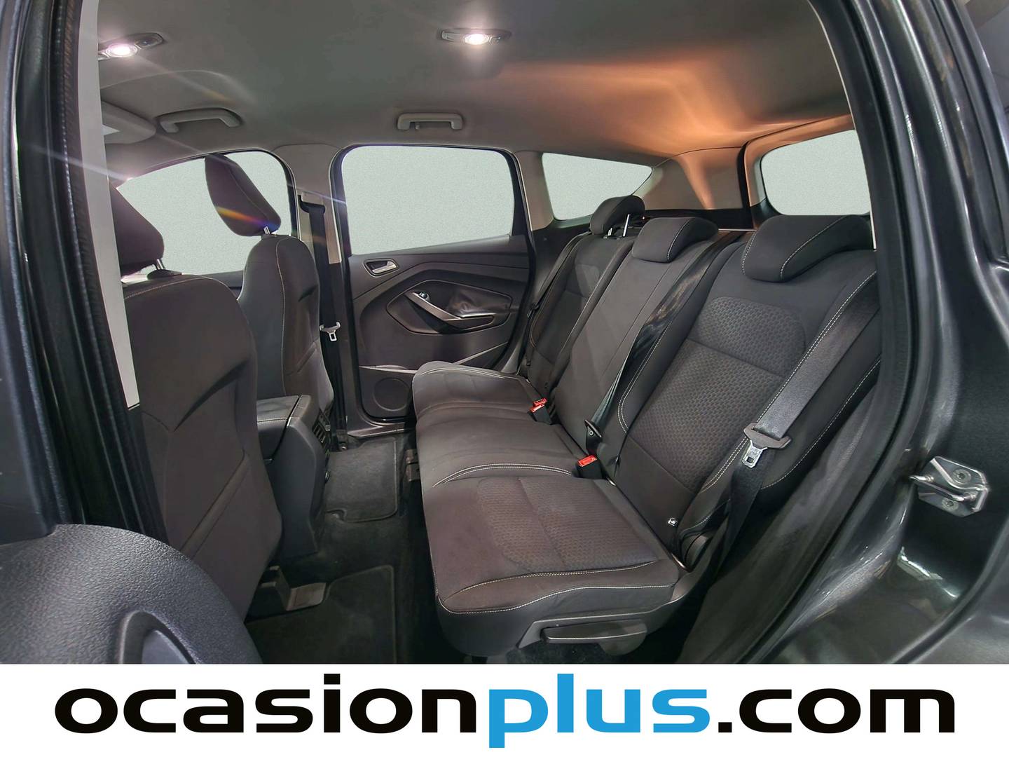 Foto asientos traseros Ford Kuga Ford Kuga 1.5 EcoBoost Trend+ 4x2 (120 CV)