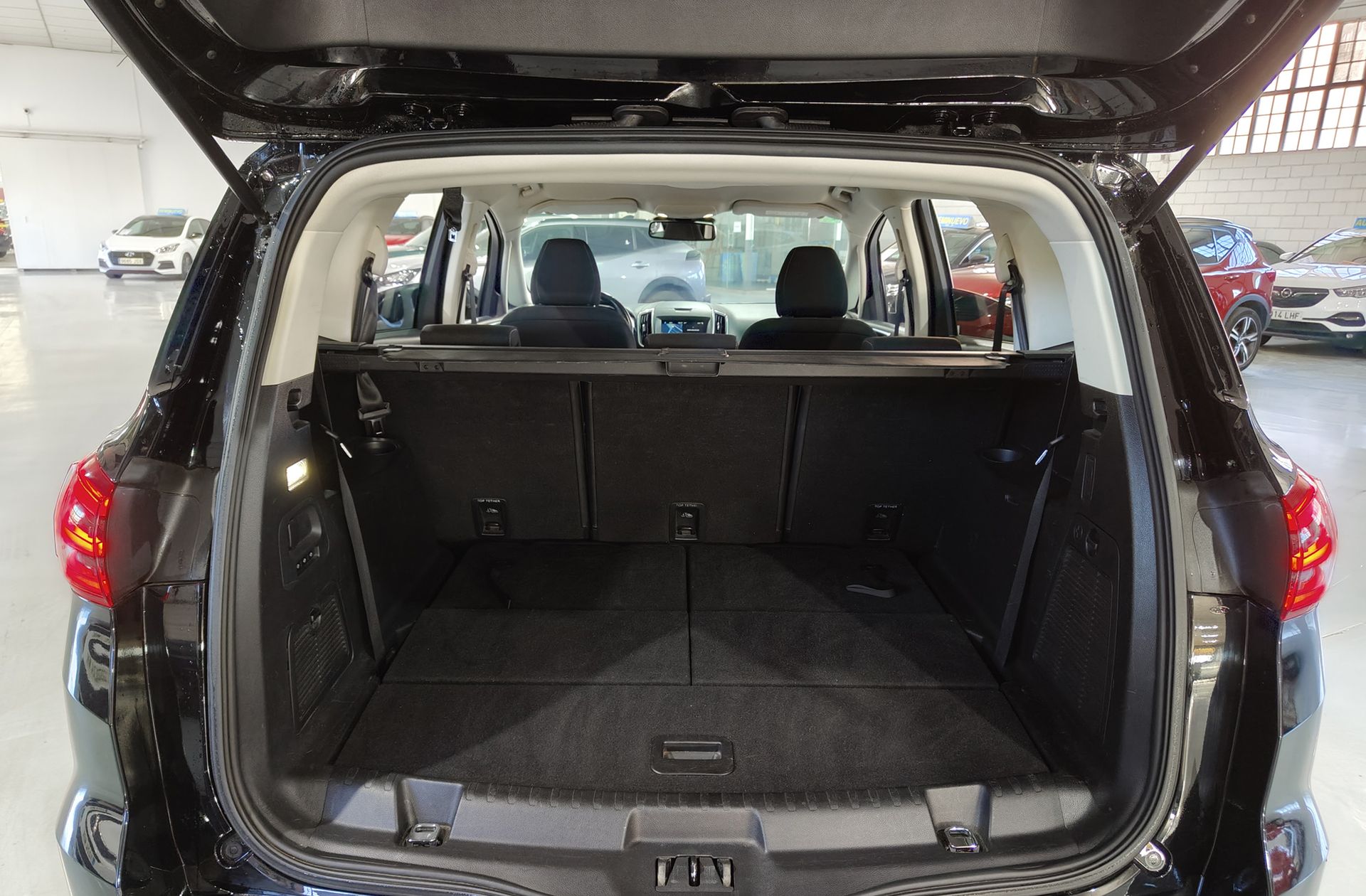 Ford S-Max 2.0 TDCi Titanium 7 plazas - foto 17