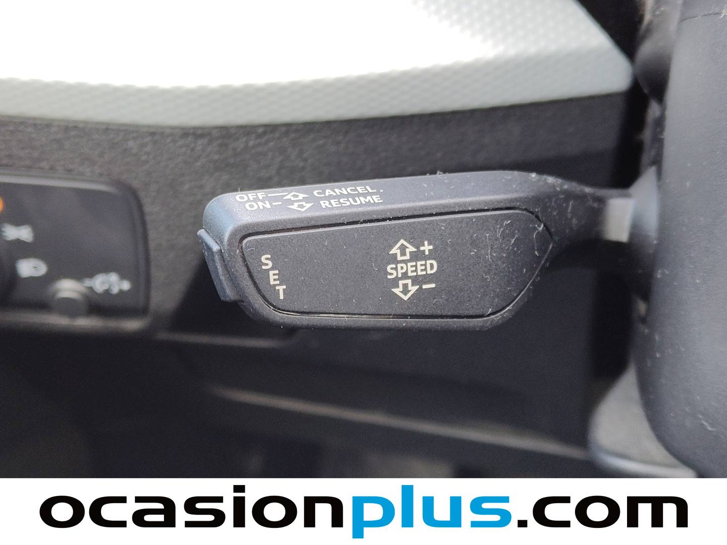 Foto Audi Q2 Audi Q2 design edition 1.6 TDI (116 CV)