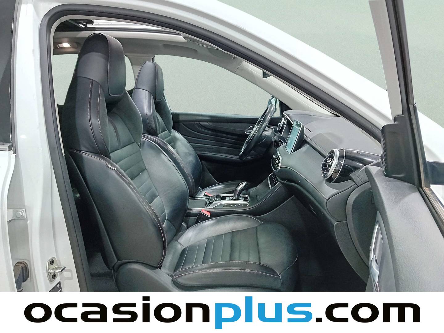 Foto MG HS MG HS 1.5 Turbo GDI Luxury DCT (162 CV)